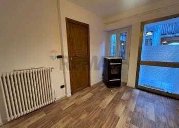 Stanza vuota - Casa semi indipendente Brezzo di Bedero - foto 9