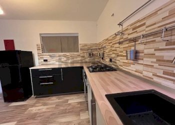 Cucina - Casa semi indipendente Brezzo di Bedero - foto 13