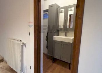 Hall / corridoio - Casa semi indipendente Brezzo di Bedero - foto 23