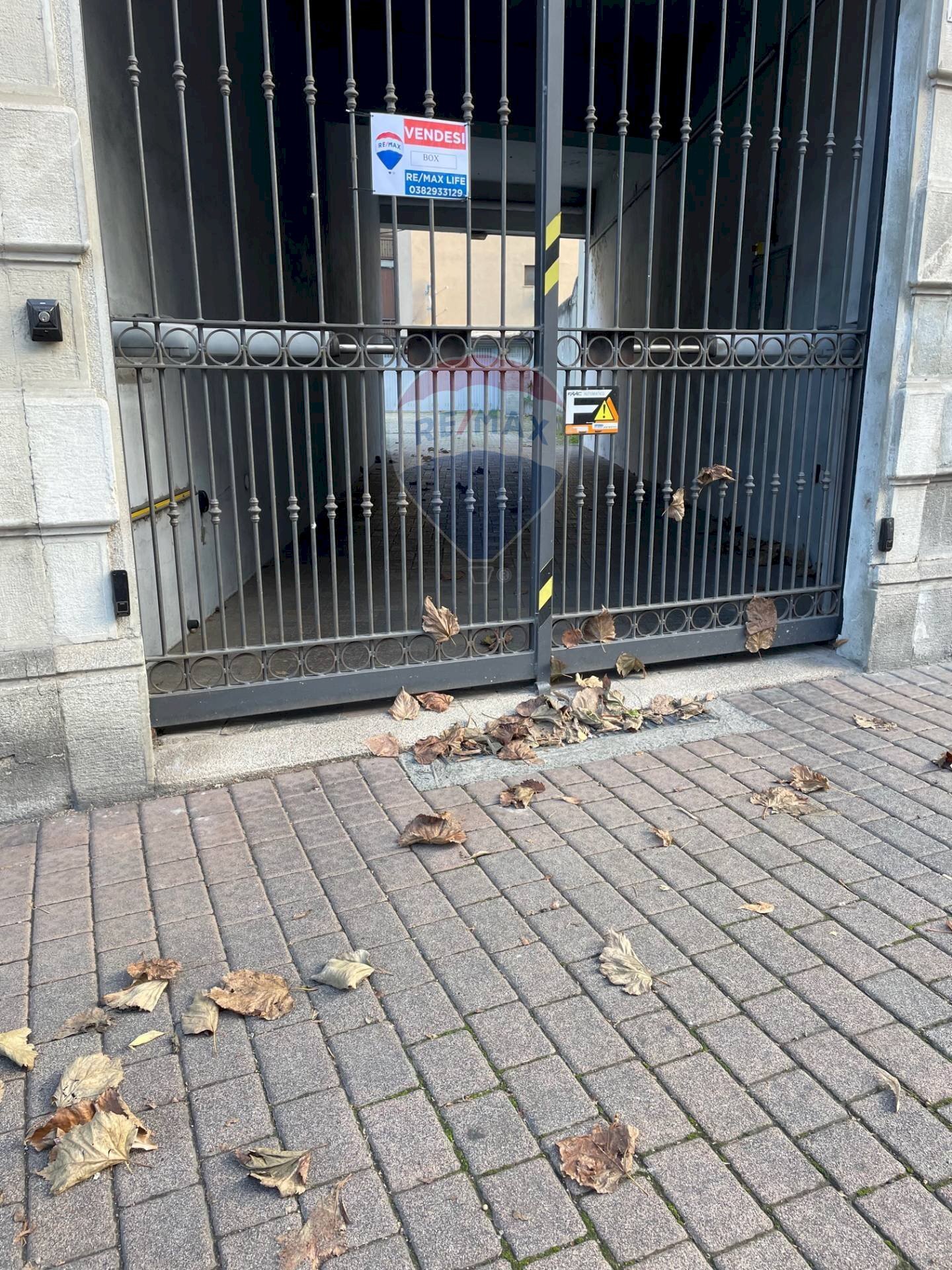 Edificio all\'aperto - Box Via Gramsci
 
6, Voghera - foto 2