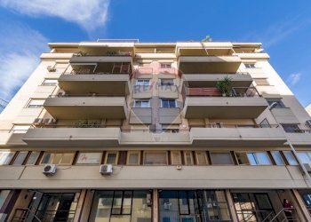 Edificio all\'aperto - Office Via Manin
 
3, Palermo - photo 20