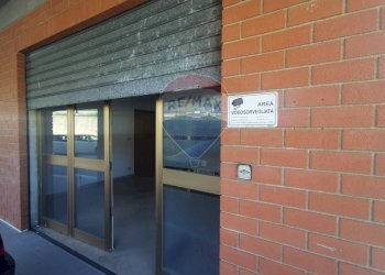 Edificio all\'aperto - Locale Commerciale via xxv aprile, Petralia Sottana - foto 25