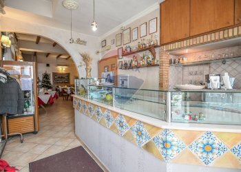 Cucina - Locale Commerciale via gianni ballarò
 
20, Caltagirone - foto 12