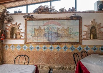 Dettagli - Locale Commerciale via gianni ballarò
 
20, Caltagirone - foto 23