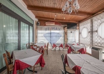 Sala da pranzo - Locale Commerciale via gianni ballarò
 
20, Caltagirone - foto 24