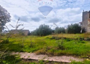 Terreno edificabile - Rustico via dott. Giuffrida
 
66, Ragalna - foto 12