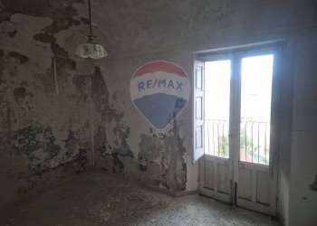 Stanza vuota - Casa indipendente Via Regina Margherita
 
14, Castiglione di Sicilia - foto 13