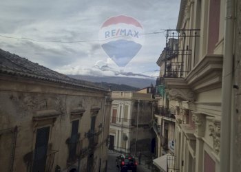 Edificio all\'aperto - Casa indipendente Via Regina Margherita
 
14, Castiglione di Sicilia - foto 1