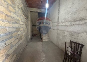 Scale - Casa indipendente Piazza Carlo Alberto
 
10, Scordia - foto 3