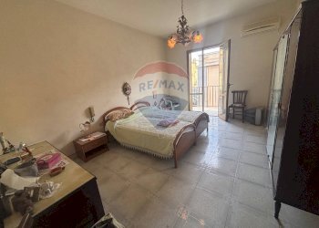 Camera / camera da letto - Casa indipendente Piazza Carlo Alberto
 
10, Scordia - foto 6