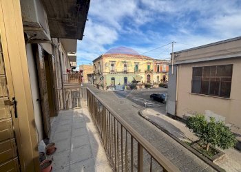 Balcone - Casa indipendente Piazza Carlo Alberto
 
10, Scordia - foto 7