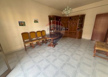 Sala da pranzo - Casa indipendente Piazza Carlo Alberto
 
10, Scordia - foto 8