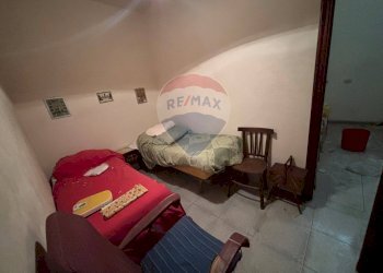 Camera / camera da letto - Casa indipendente Piazza Carlo Alberto
 
10, Scordia - foto 23