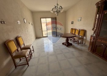 Sala da pranzo - Casa indipendente Piazza Carlo Alberto
 
10, Scordia - foto 25