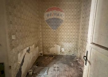 Stanza vuota - Bilocale Via Guarnaccia
 
9, Aci Castello - foto 8