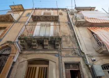 Edificio all\'aperto - Casa indipendente Via Ragona
 
34, Caltagirone - foto 26