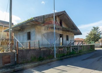 Casa all\'aperto - Villa Via Francesco  Petrarca
 
17, Trecastagni - foto 2