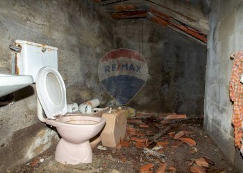 Bagno - Villa Via Francesco  Petrarca
 
17, Trecastagni - foto 16