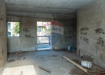 Stanza vuota - Villa Via Francesco  Petrarca
 
17, Trecastagni - foto 26