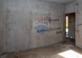 Stanza vuota - Villa Via Francesco  Petrarca
 
17, Trecastagni - foto 29