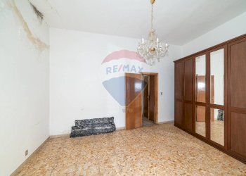 Stanza vuota - Casa indipendente Via La Manna
 
7, Adrano - foto 14