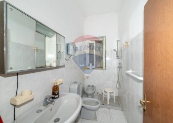 Bagno - Casa indipendente Via La Manna
 
7, Adrano - foto 17