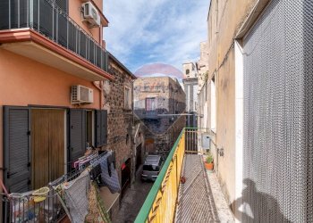 Balcone - Casa indipendente Via La Manna
 
7, Adrano - foto 23