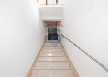 Scale - Casa indipendente Via La Manna
 
7, Adrano - foto 24