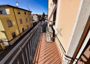 Balcone - Quadrilocale Via C. Battisti
 
4, Nova Milanese - foto 4