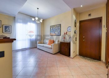 Soggiorno - Quadrilocale Via C. Battisti
 
4, Nova Milanese - foto 12