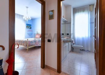 Bagno - Quadrilocale Via C. Battisti
 
4, Nova Milanese - foto 23