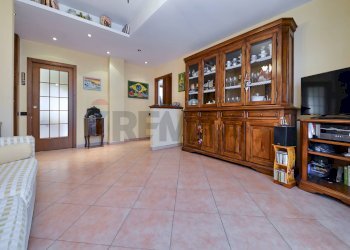 Soggiorno - Quadrilocale Via C. Battisti
 
4, Nova Milanese - foto 24