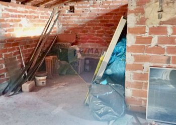 Dispensa di stoccaggio - Magazzino via Mazzini
 
122, Viareggio - foto 4