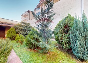 Giardino - Casa indipendente via xx Settembre
 
147, Viareggio - foto 3