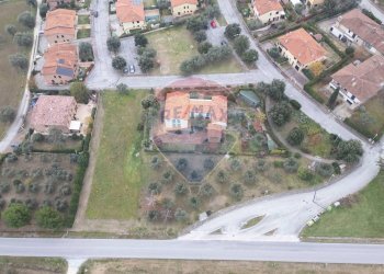 Posizione della mappa - Terreno edificabile VIA DEGLI ULIVI
 
19, Cupramontana - foto 11