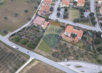 Posizione della mappa - Terreno edificabile VIA DEGLI ULIVI
 
19, Cupramontana - foto 12
