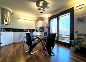 Sala da pranzo - Attico via Alcide de gasperi
 
22, Agrate Brianza - foto 1