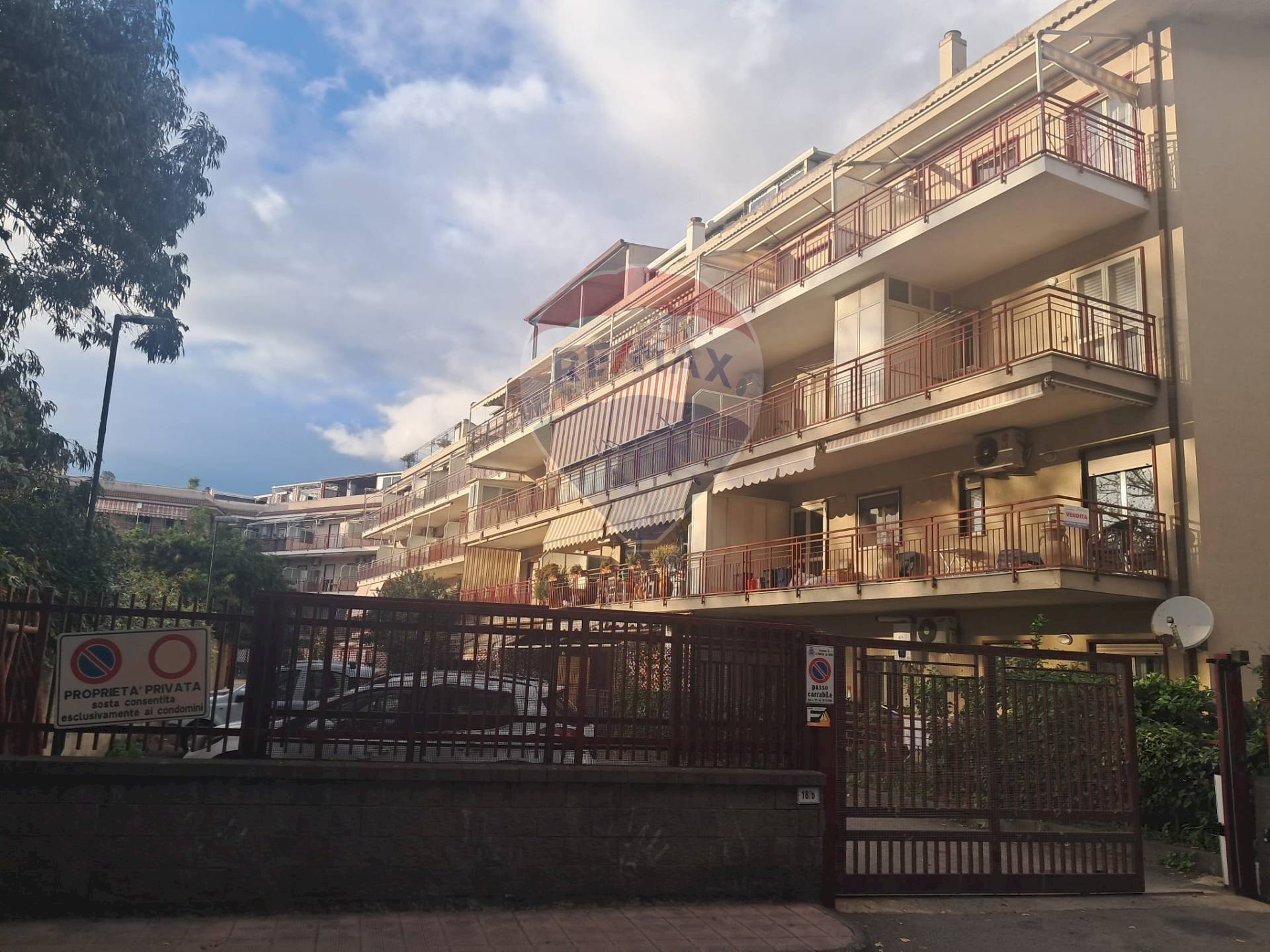 Edificio all\'aperto - Terreno non edificabile via torrente Agro, Santa Teresa di Riva - foto 1