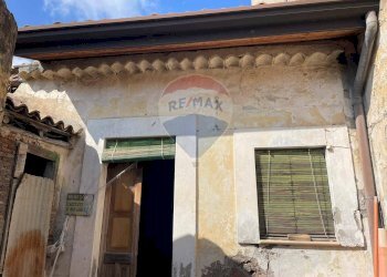 Casa all\'aperto - Casa indipendente Via Salvatore Bella
 
36, Acireale - foto 1