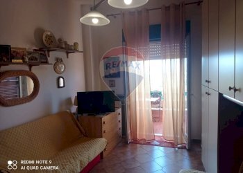 Soggiorno - Monolocale via pietrenere
 
6, Giardini-Naxos - foto 5