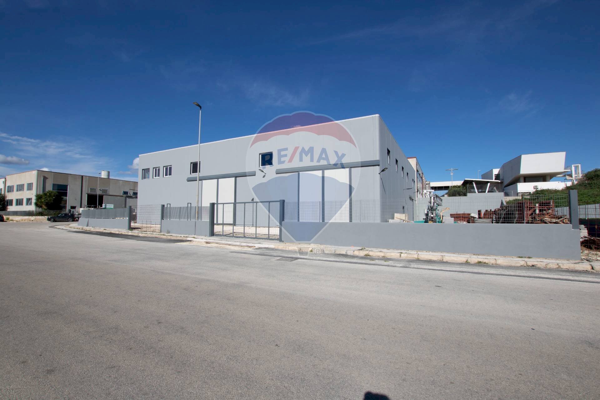 Edificio all\'aperto - Commercial Premises via Paolo Borsellino, Floridia - photo 1