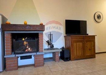 Soggiorno - Bilocale Via Frage
 
5, Isola di Fondra - foto 4