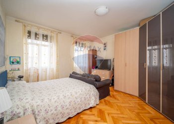 Camera / camera da letto - Quadrilocale via alfieri
 
13, Trieste - foto 8