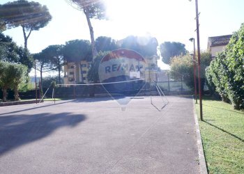 Campo pallavolo - Quadrilocale Caserta - foto 29