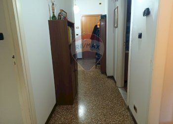 Hall / corridoio - Apartment Via Gramsci
 
23, Cairo Montenotte - photo 34
