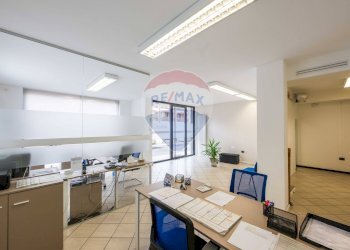 Cucina - Commercial Premises VIA ARCIPRETE ROTA
 
26/28, Lallio - photo 13