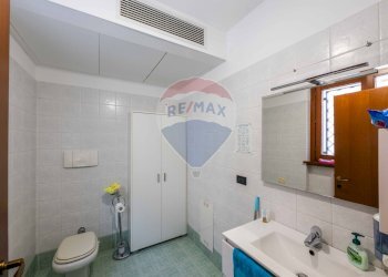 Bagno - Commercial Premises VIA ARCIPRETE ROTA
 
26/28, Lallio - photo 22