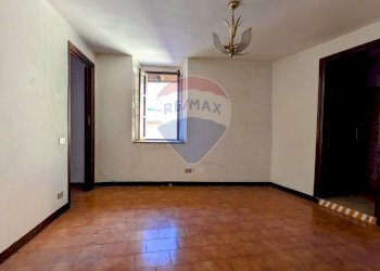 Stanza vuota - Casa semi indipendente Costa Volpino - foto 8