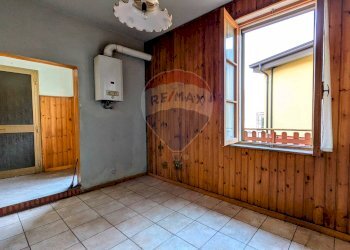 Stanza vuota - Casa semi indipendente Costa Volpino - foto 12