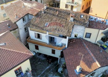 Edificio all\'aperto - Casa semi indipendente Costa Volpino - foto 24